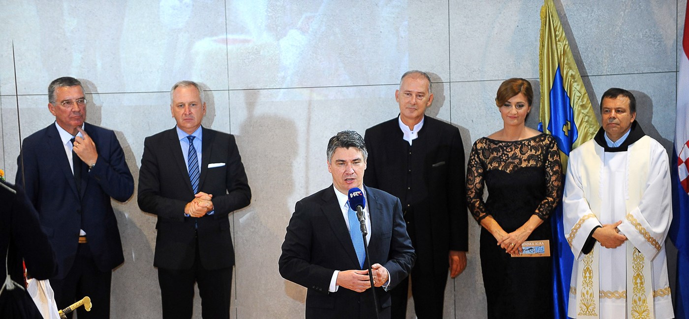  Prime Minister Milanovic opens Sinjska Alka Museum